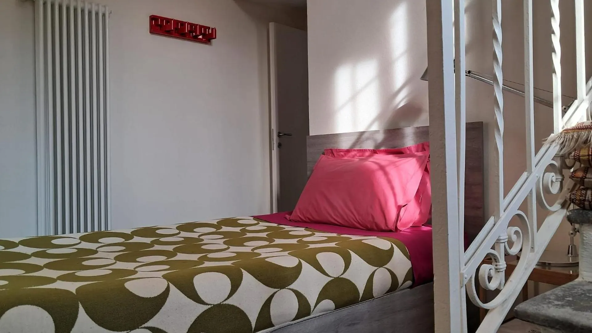 Room With A Garden Milan Italy