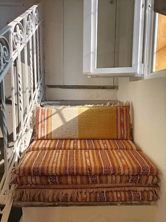 Homestay Room With A Garden Milan Italy